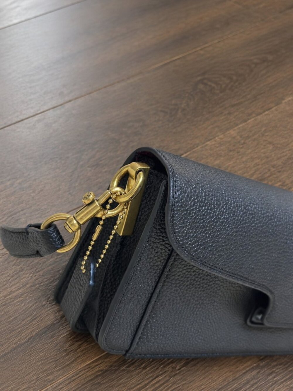 Coach Tabby Shoulder Bag 26 - Picture 5 of 7